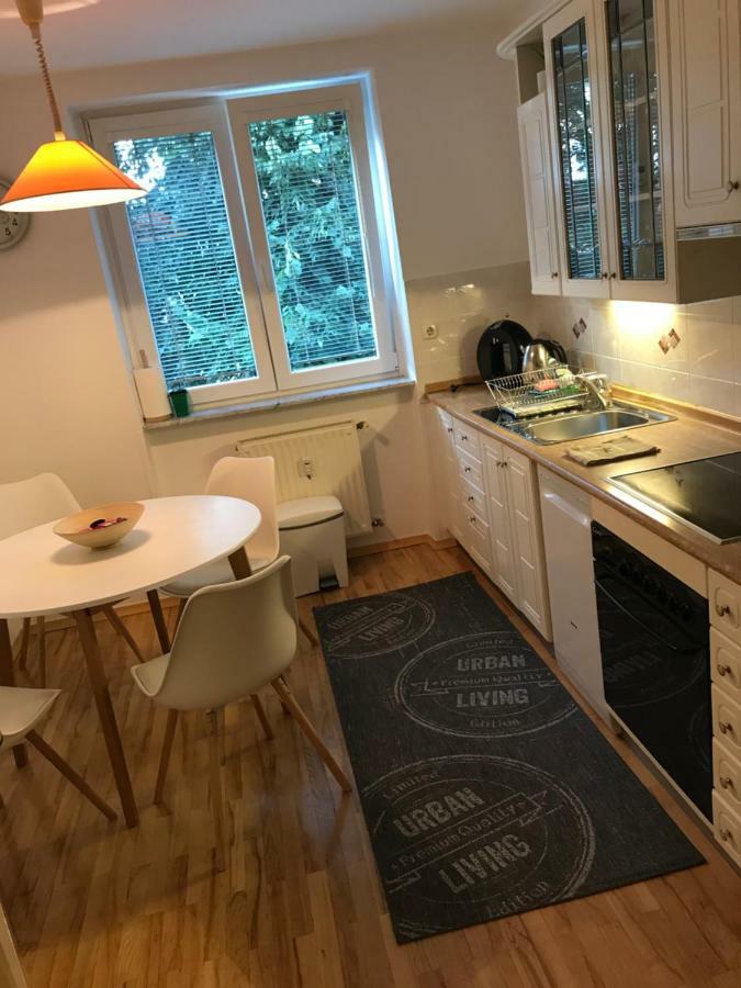 Peter Pan Apartment & Free Parking 卢布尔雅那 外观 照片